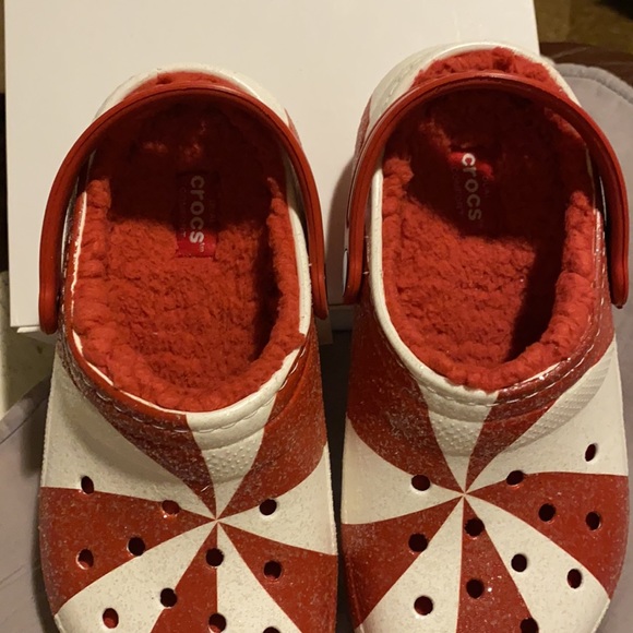 Crocs - Picture 11 of 16